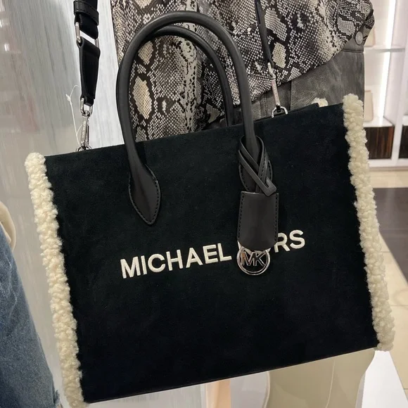 MICHAEL KORS Mirella Medium Suede and Faux Shearling Tote Bag
Black 
NWT - Picture 7 of 16